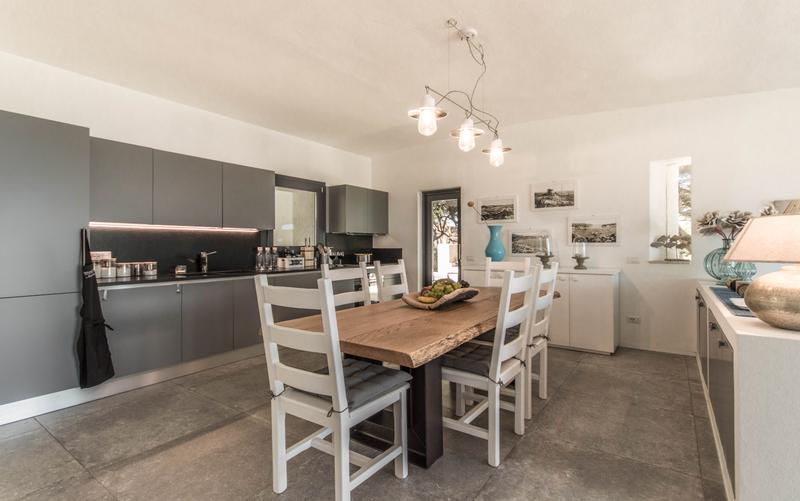 Villa Grey Lux