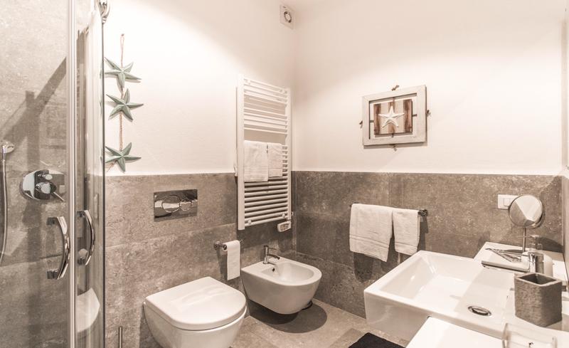 Villa Grey Lux